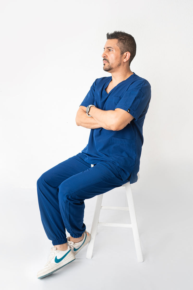 SCRUB ANTIFLUIDOS AZUL REY HOMBRE